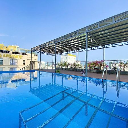 Hummer Hotel & Apartment Da Nang Beach Bagian luar foto