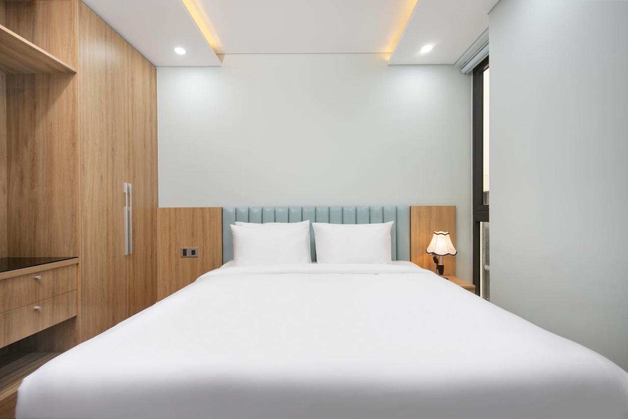 Hummer Hotel & Apartment Da Nang Beach Bagian luar foto