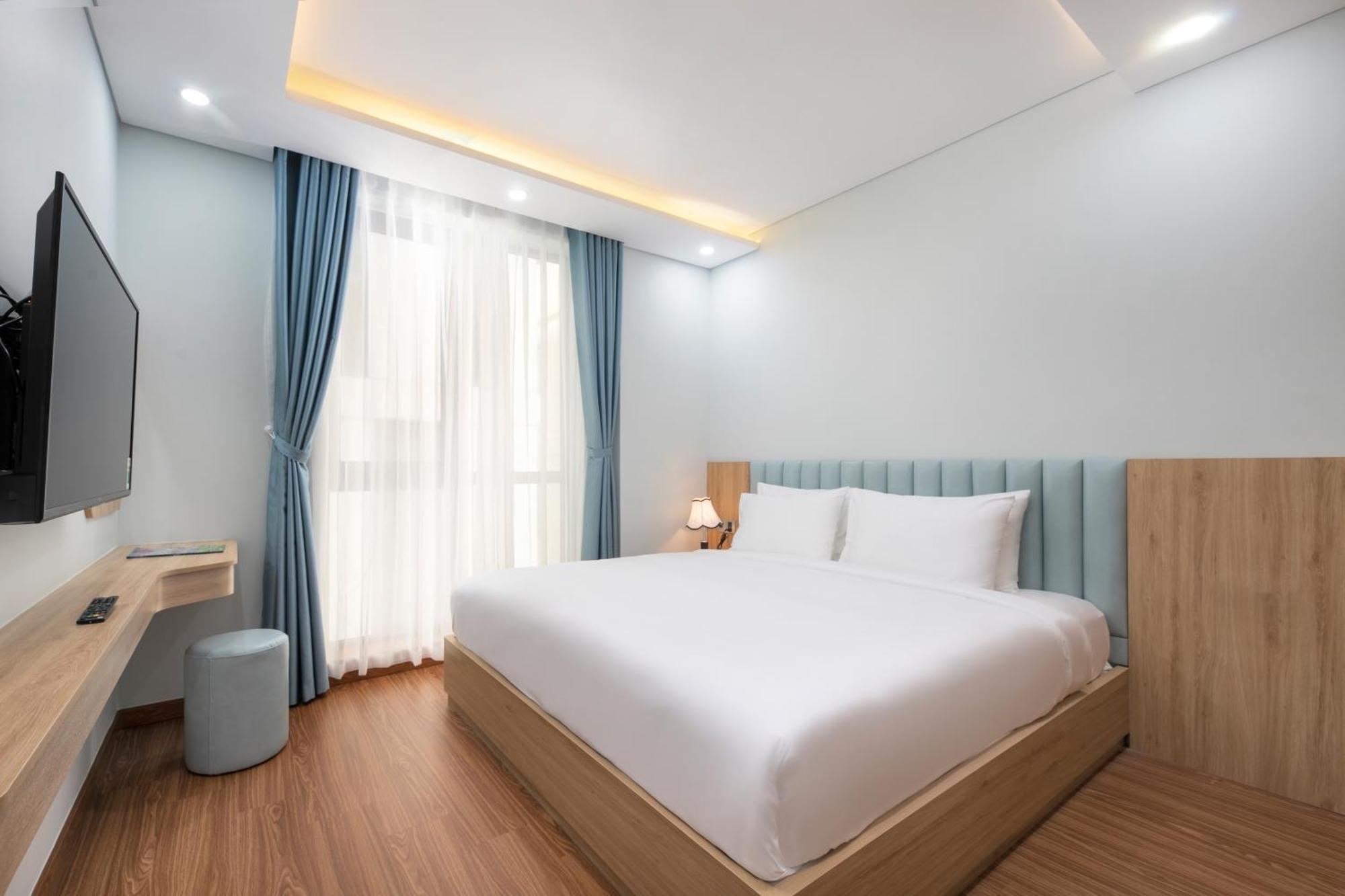 Hummer Hotel & Apartment Da Nang Beach Bagian luar foto